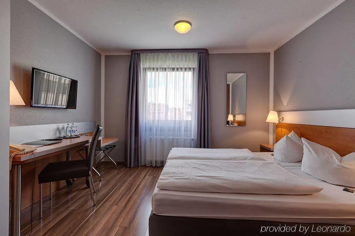 Attimo Hotel Stuttgart***S 3*, Stuttgart
