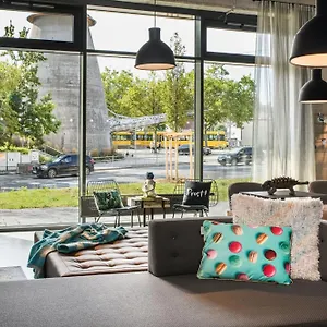 3* Отель Moxy Feuerbach